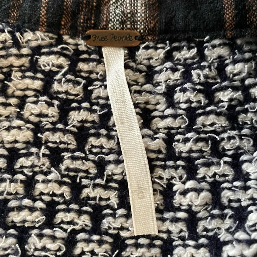 Free People Fireside Nights Buttondown - Picture 6 of 10